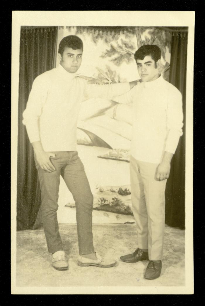 Mahmoud as-Safa with Zaki abu Mukh, 1971