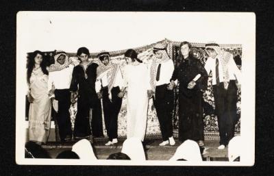يسرى عواودة وزميلاتها، دورا، 1968