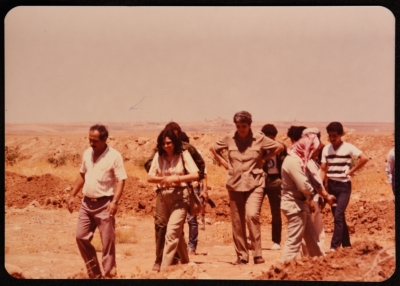 د. سمير غوشة في معسكر الجبهة في سوريا 