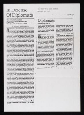 قصاصة من ملحق مراجعة كتاب لجريدة نيويورك تايمز، 1983
