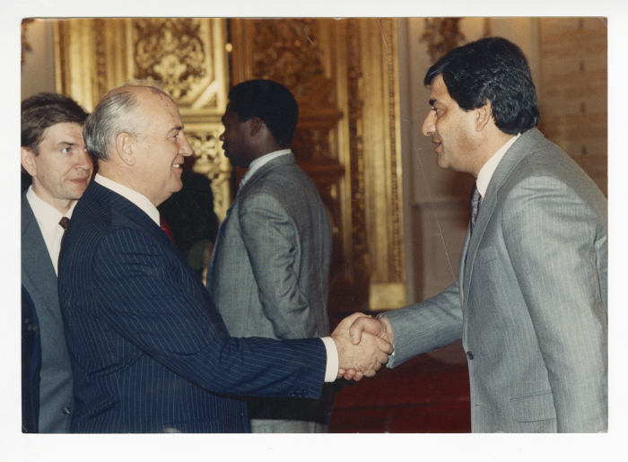 Ambassador of Palestine in the Soviet Union with Soviet President Gorbachev