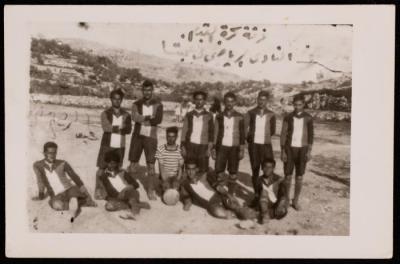 عبد الرحيم محمود وزملائه لاعبي فريق كرة القدم في نادي عنبتا الرياضي، 1928