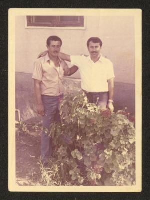 يوسف البيطار وشقيقه أحمد البيطار، طولكرم، 1980