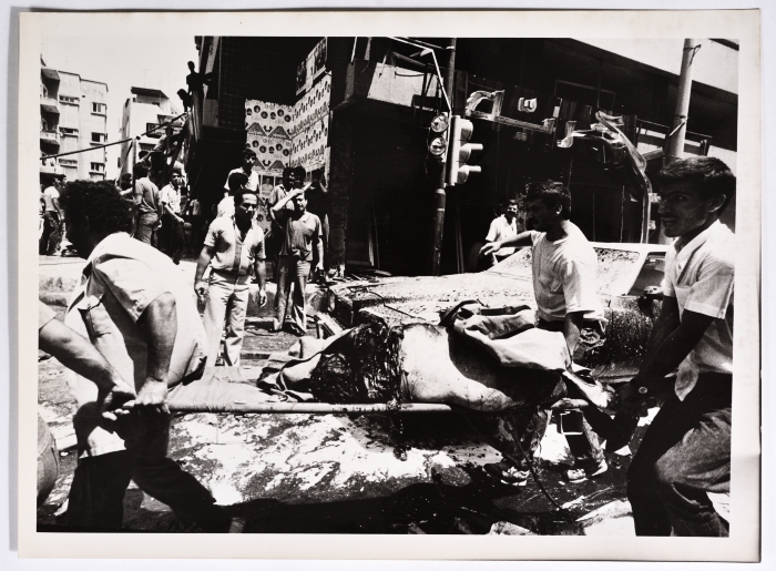 Transferring a Shaheed Killed by Bombings During the War of the Camps in Karakol Druze, Beirut