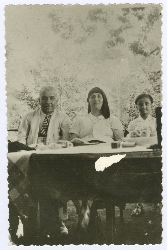 Ahmad Shakaa, His Wife and Their Child, 1933