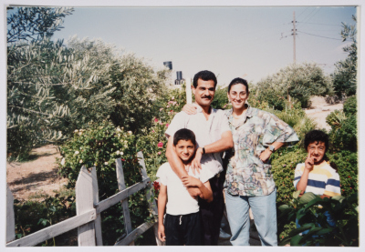 A photo of Salah Ayyad with his wife and his nephews