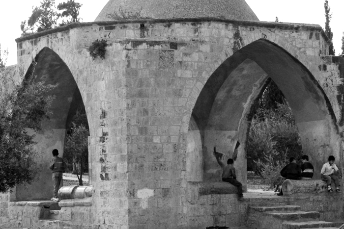ملمح من الحياة اليومية في القدس

