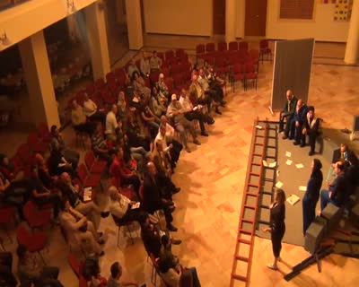A Video of a Discussion Led by ASHTAR Theatre Artistic Director Iman Awn on "Al-Mahatta" Play 