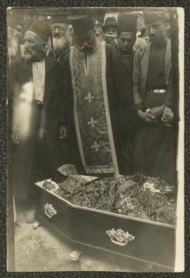جنازة الخوري جريس توما، 9 نيسان 1935
