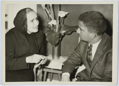 Andaleib al-Amad talking to Prince Hussein of Jordan