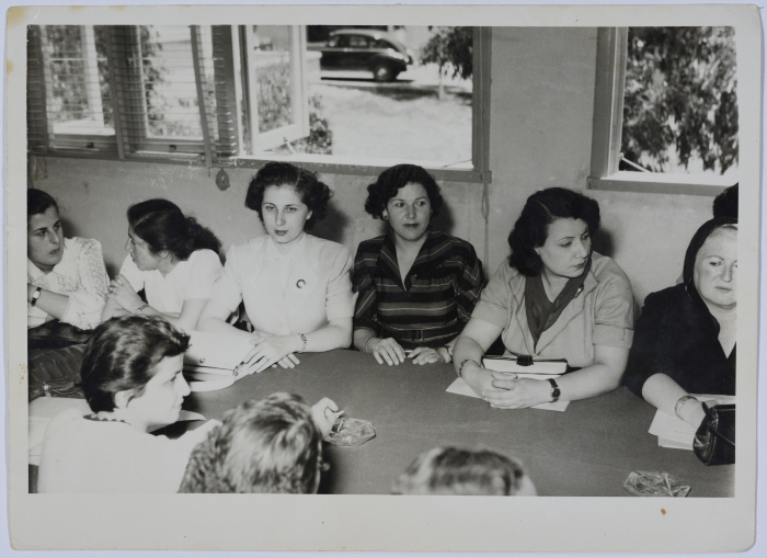 Women from the Arab Women Union Society