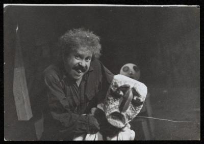 A Performance of the "Ras Roos" Play