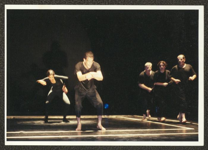 مشهد من مسرحية 