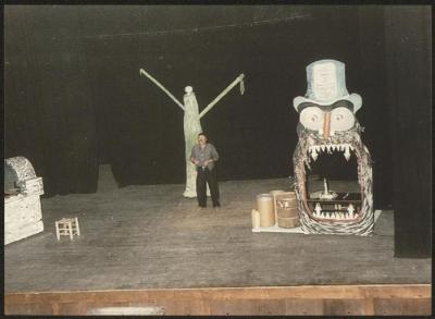 Adel Tartir from"al-Ama Wal-Atrash" Play 