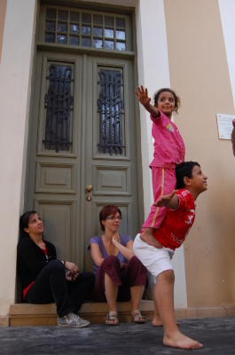 A Performance by the Palestinian Circus School in Cairo 