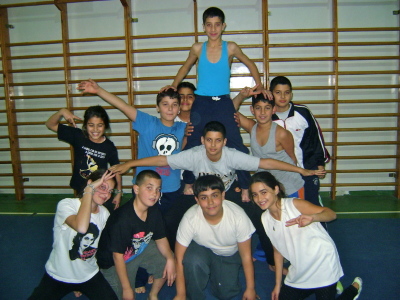 A Performance by the Palestinian Circus School in Cairo 