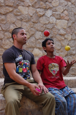 A Performance by the Palestinian Circus School in Cairo 