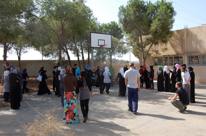 عروض من مهرجان 