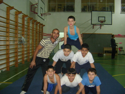 A Performance by the Palestinian Circus School in Cairo 