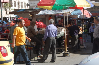 من زيارة قامت بها "مدرسة سيرك فلسطين" إلى مدينة الخليل