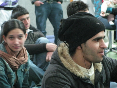 مدرسة سيرك فلسطين تقدم فرقة إيرلندية