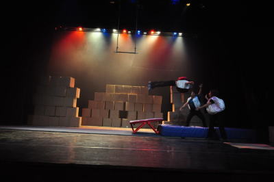 من عرض "لوين" الذي قدمته "مدرسة سيرك فلسطين"