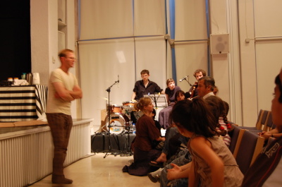 من عرض "لوين" الذي قدمته "مدرسة سيرك فلسطين"