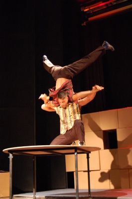 من عرض "لوين" الذي قدمته "مدرسة سيرك فلسطين"