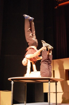 من عرض "لوين" الذي قدمته "مدرسة سيرك فلسطين"