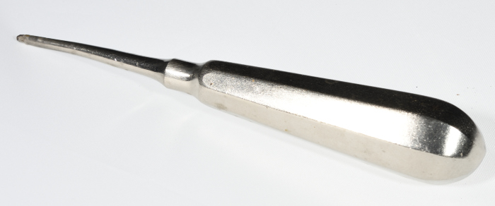 A Dental Instrument for Dentist Mikha'il Toubasi, the 1920s