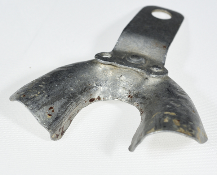 A Dental Instrument for Dentist Mikha'il Toubasi, the 1920s