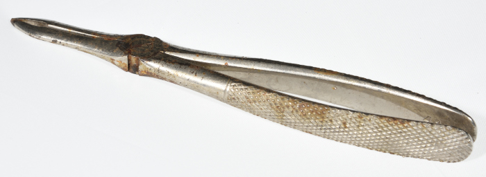 A Dental Instrument for Dentist Mikha'il Toubasi, the 1920s