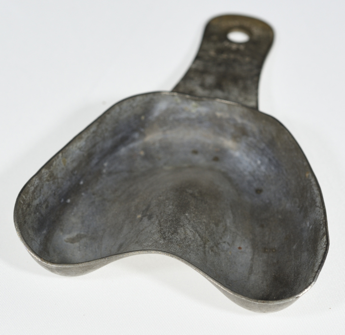A Dental Instrument for Dentist Mikha'il Toubasi, the 1920s