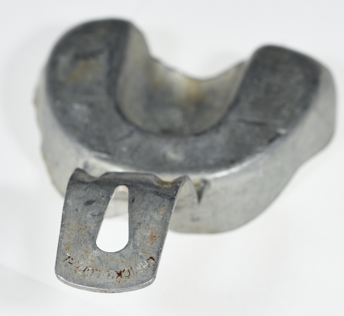A Dental Instrument for Dentist Mikha'il Toubasi, the 1920s