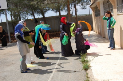 صورة من يومٍ مفتوح لمدرسة سيرك فلسطين في جنين، 2012

