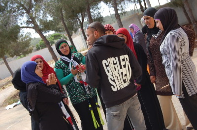 صورة من يومٍ مفتوح لمدرسة سيرك فلسطين في جنين، 2012
