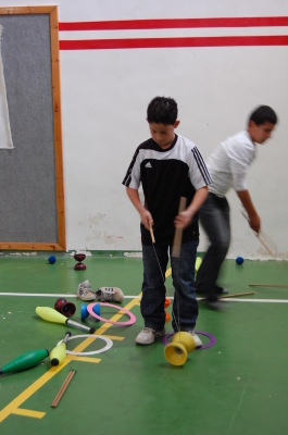 ملمح من يوم مفتوح نفذته مدرسة سيرك فلسطين في رام الله