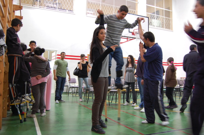 ملمح من يوم مفتوح نفذته مدرسة سيرك فلسطين في رام الله