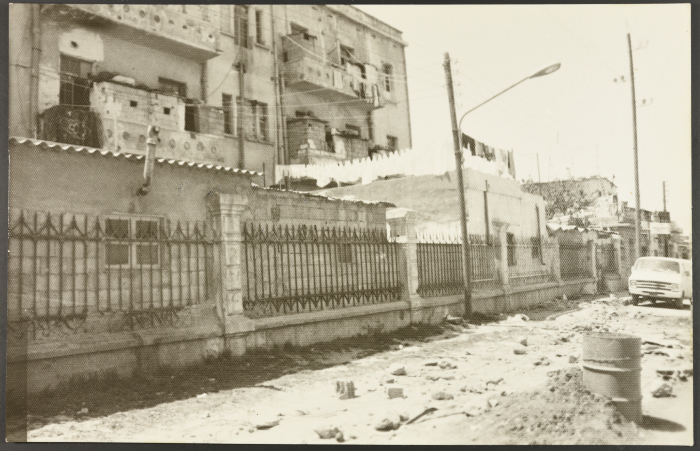 مبنى في مخيم الجليل للاجئين
