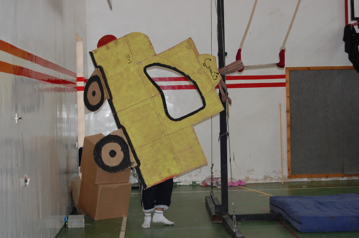 من تدريبات المدرسة الصيفية التي تقيمها 