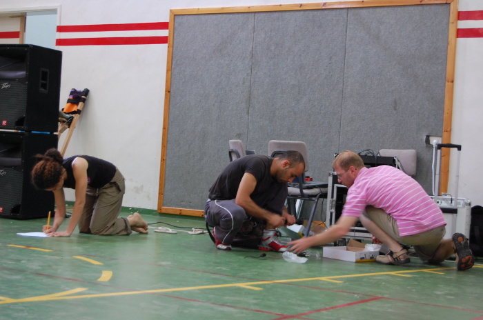 من تدريبات المدرسة الصيفية التي تقيمها 