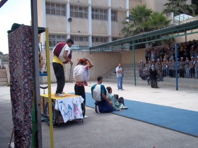 "أحلام للبيع"، مدرسة سيرك فلسطين، جنين