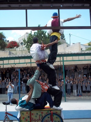 "أحلام للبيع"، مدرسة سيرك فلسطين، جنين