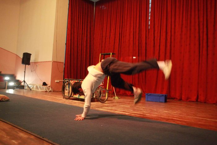 'Dreams for Sale', the Palestinian Circus School, Children Happiness Centre in Hebron, 2010    <br />
 