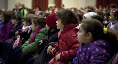 'Dreams for Sale', the Palestinian Circus School, at Saint Joseph School in Ramallah, 2010    <br />
 