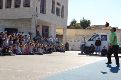 "أحلام للبيع"، مدرسة سيرك فلسطين، قلقيلية