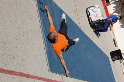 "أحلام للبيع"، مدرسة سيرك فلسطين، قلقيلية