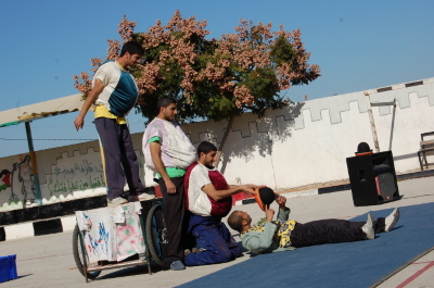 "أحلام للبيع"، مدرسة سيرك فلسطين، قلقيلية