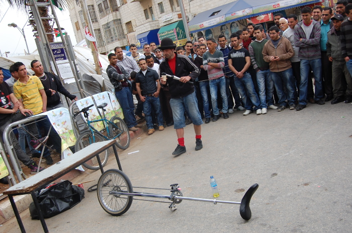 Jack Jaxx's Show at al-Manara Square<br />
 