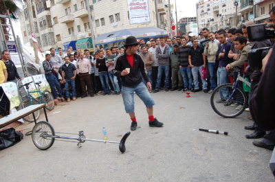Jack Jaxx's Show at al-Manara Square<br />
 